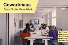 Mittig sitzen viele Menschen um einen Konferenztisch herum. Am Ende der Raums ist ein Bildschirm, auf dem weitere Leute dazugeschaltet sind. Links oben steht: Corworhaus, guter Ort für gute Arbeit. Unten rechts steht #coworking #networking #events