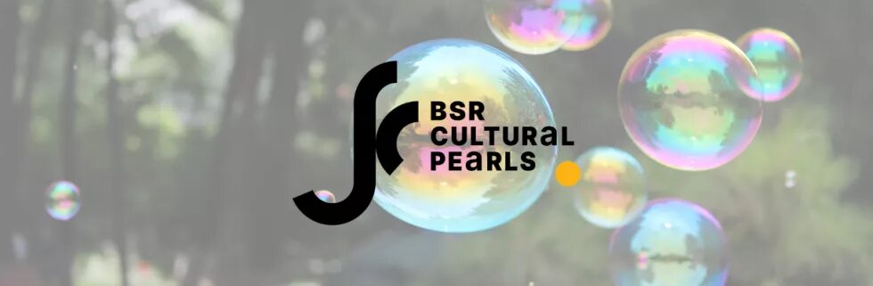 Im Hintergrund sind Seifenblase, darüber ist das Logo von BSR Cultural Pearls