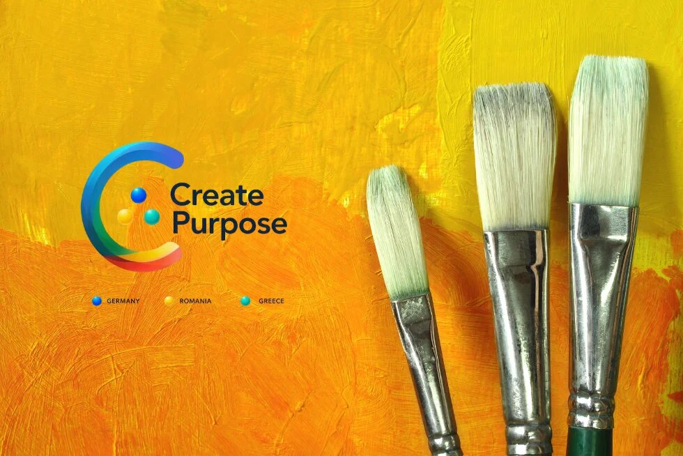 Rechts sind Pinsel, daneben das Logo von Create Purpose.